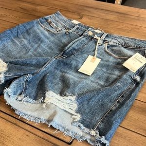 NWT Good American Shorts